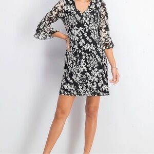 NWT Karl Lagerfeld Carys Floral Lace Dress size 16W